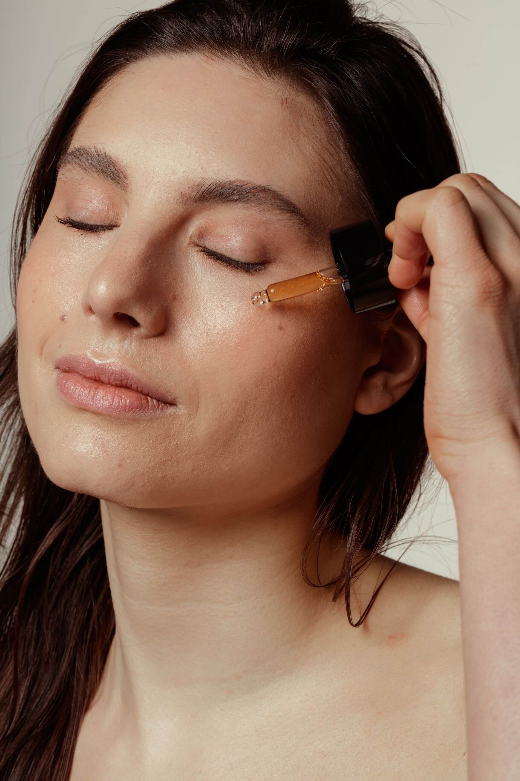 Hagebuttenöl - 100% Natürlich Und Kaltgepresst - Lebbio