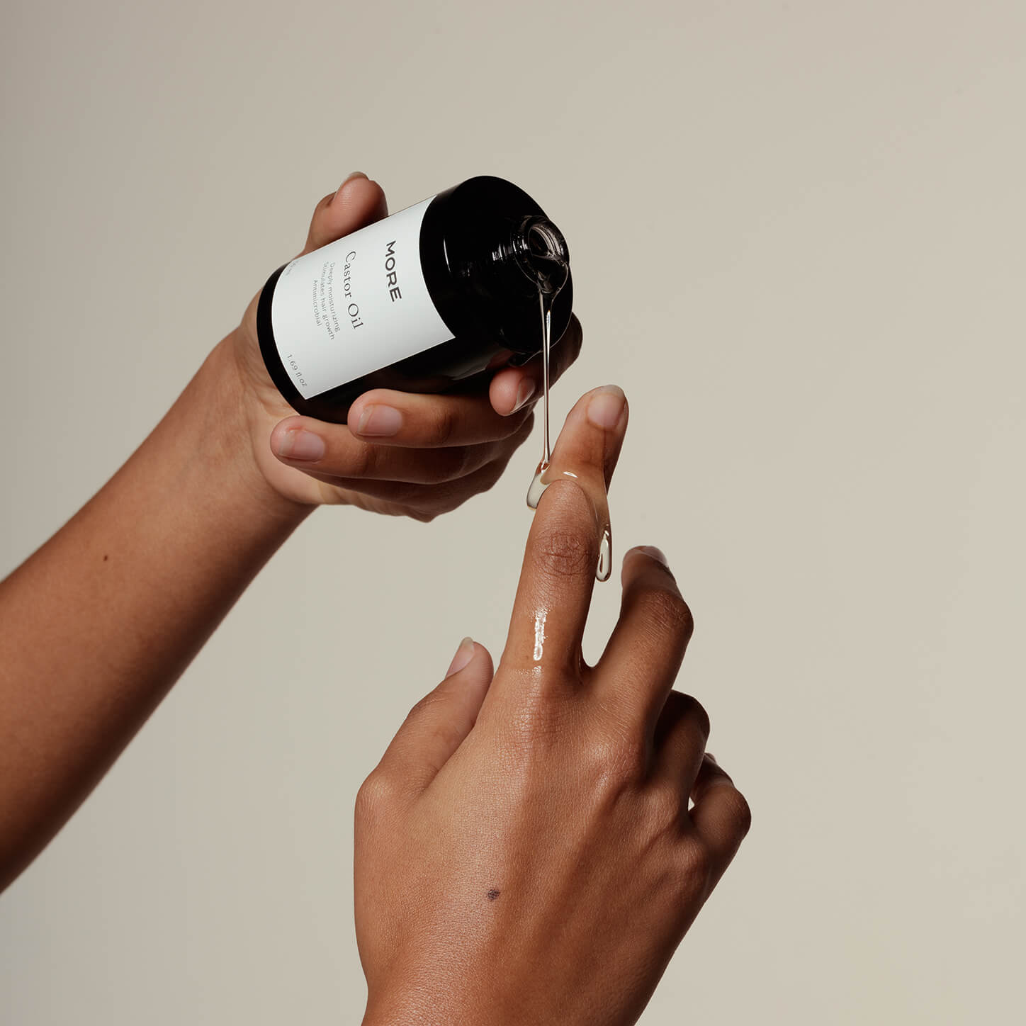 Castorolie voor haar en hoofdhuid: gebruik, verdunnen en tips