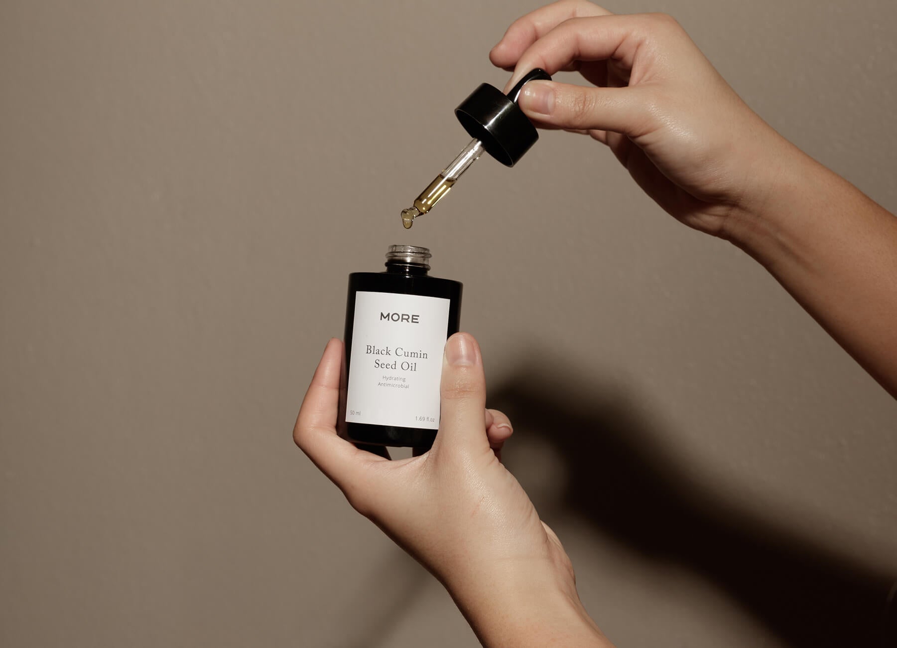 Zwarte komijnzaad olie more Natural biologische komijnzaadolie